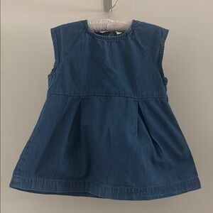 Gap Blue Denim top, size 5